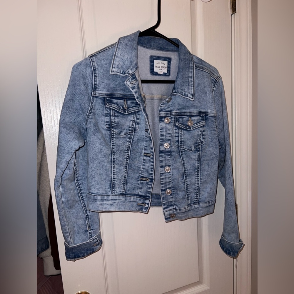Jean Jacket - Picture 1 of 2